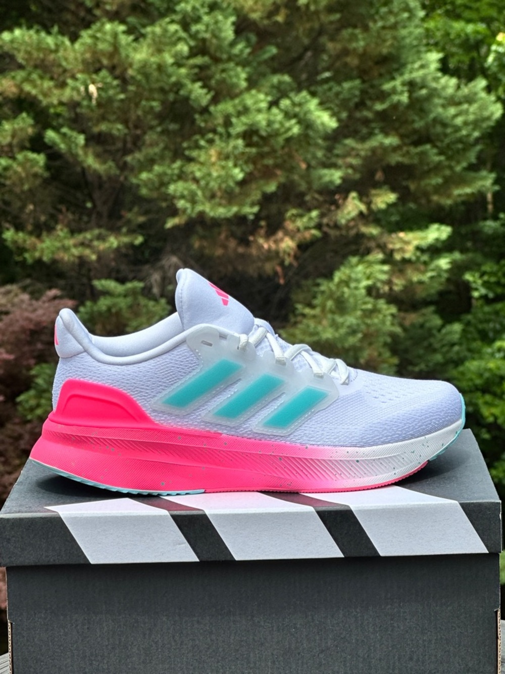 Adidas White UltraRun 5 Low Casual Lifestyle Sneaker Youth 4Y | 5Y | 6Y | 7Y NEW - Picture 2 of 9